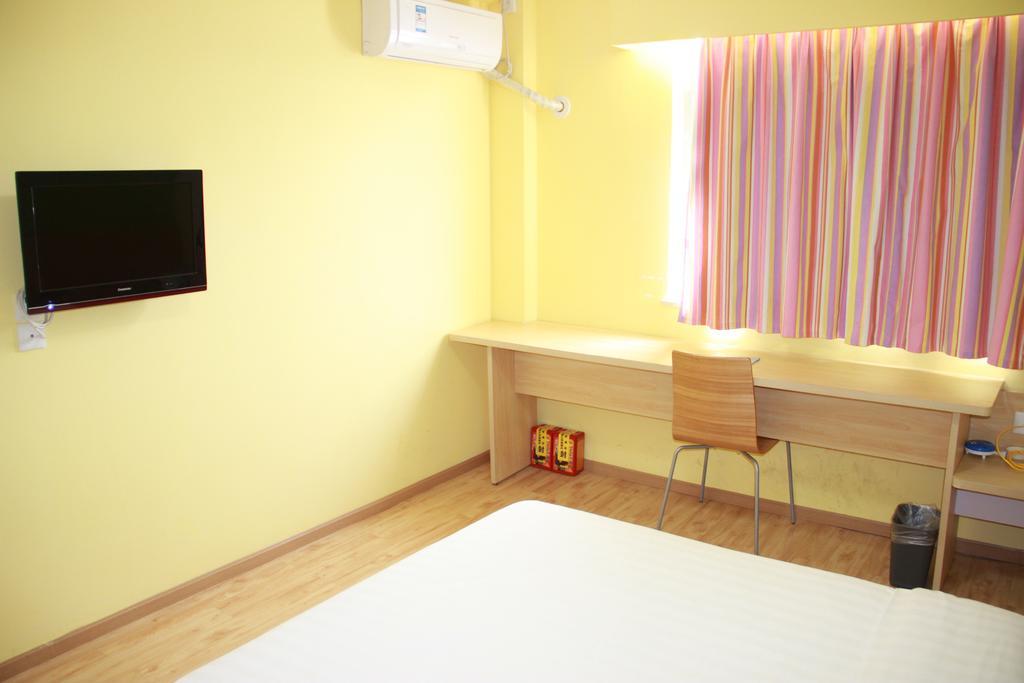 7Days Inn Guiyang Sha Chong South Road Buitenkant foto