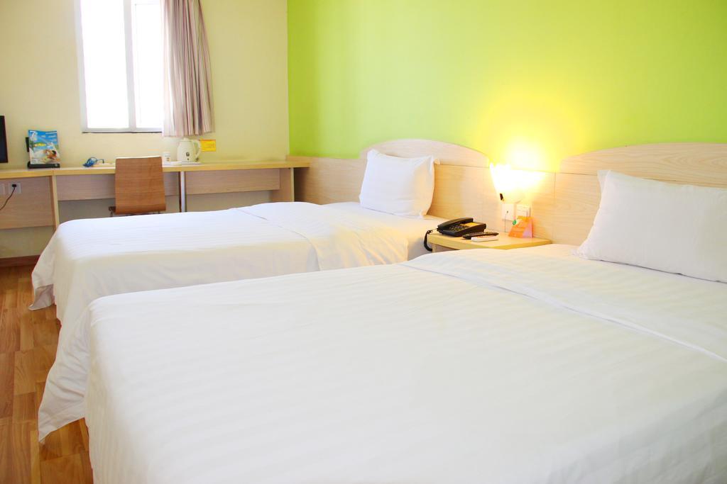 7Days Inn Guiyang Sha Chong South Road Buitenkant foto