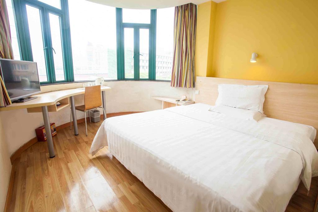 7Days Inn Guiyang Sha Chong South Road Buitenkant foto